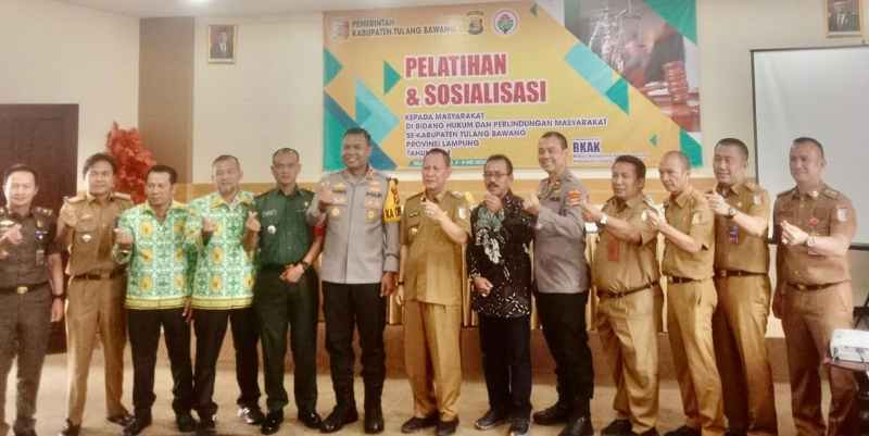 Pemkab Tuba Sosialisasi Penyuluhan Kepada masyarakat Dibidang Hukum Pemkab Tuba Sosialisasi Penyuluhan Kepada masyarakat Dibidang Hukum