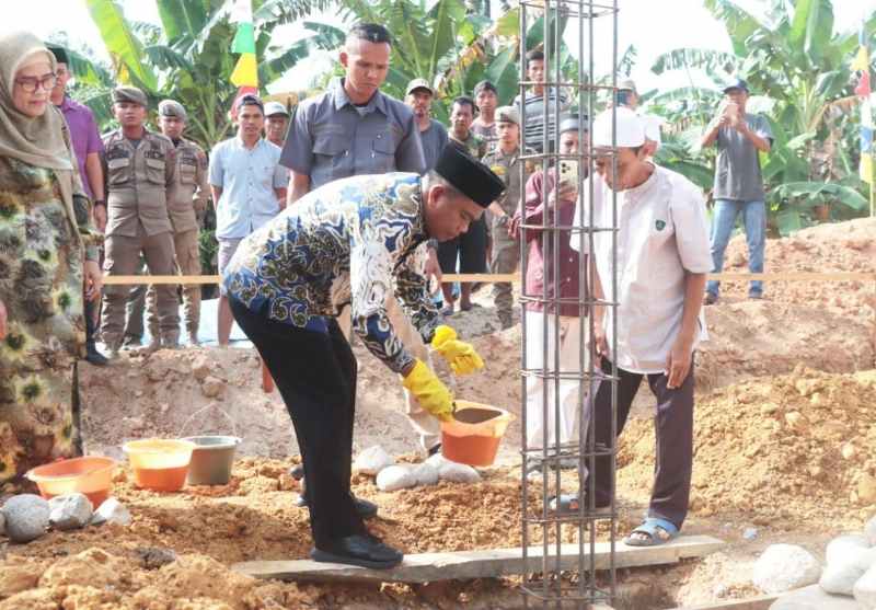 Komitmen Bupati Sergai Pembangunan Masjid Nurusalam Cerminan Semangat Gotong Royong Komitmen Bupati Sergai Pembangunan Masjid Nurusalam Cerminan Semangat Gotong Royong