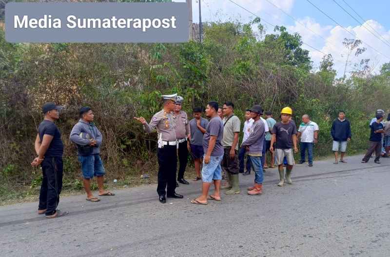 Kecelakaan Sepmor Kontra Mobar, Satu Meninggal Dunia di Aceh Tamiang Kecelakaan Sepmor Kontra Mobar, Satu Meninggal Dunia di Aceh Tamiang