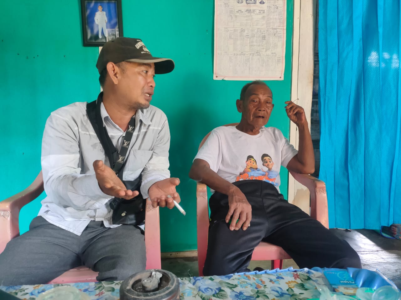 Miris, Kakek Misran Tak Tersentuh Bantuan Pemerintah Meski Sering Didata Miris, Kakek Misran Tak Tersentuh Bantuan Pemerintah Meski Sering Didata