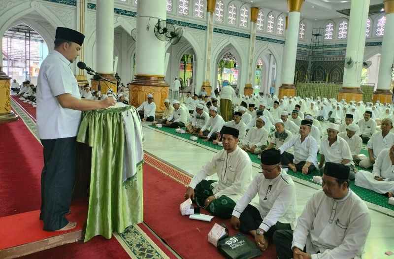 Berangkat Dalam 4 Kloter, Pemkab Aceh Utara Peusijuek 556 Jamaah Calon Haji Berangkat Dalam 4 Kloter, Pemkab Aceh Utara Peusijuek 556 Jamaah Calon Haji