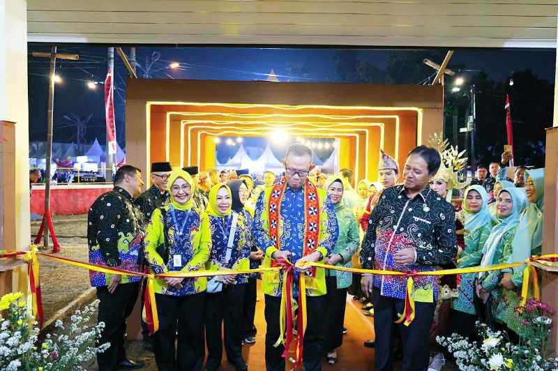 Pj Bupati Drs. Nukman Menghadiri Pembukaan PRL Tahun 2024 Pj Bupati Drs. Nukman Menghadiri Pembukaan PRL Tahun 2024