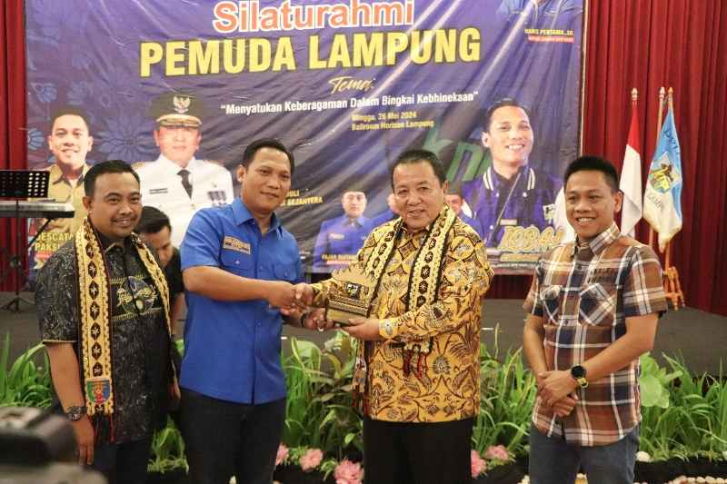 Gubernur Arinal Ajak Seluruh Pemuda Berperan Aktif Menjaga Persatuan dan Kesatuan Gubernur Arinal Ajak Seluruh Pemuda Berperan Aktif Menjaga Persatuan dan Kesatuan