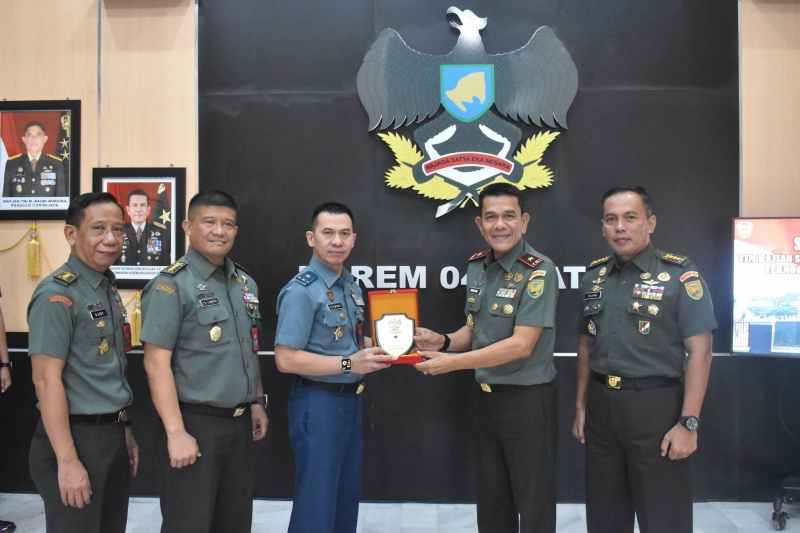 Pengumpulan Data Staf Ahli Panglima TNI, Danrem Siap Bantu Berikan Informasi Pengumpulan Data Staf Ahli Panglima TNI, Danrem Siap Bantu Berikan Informasi