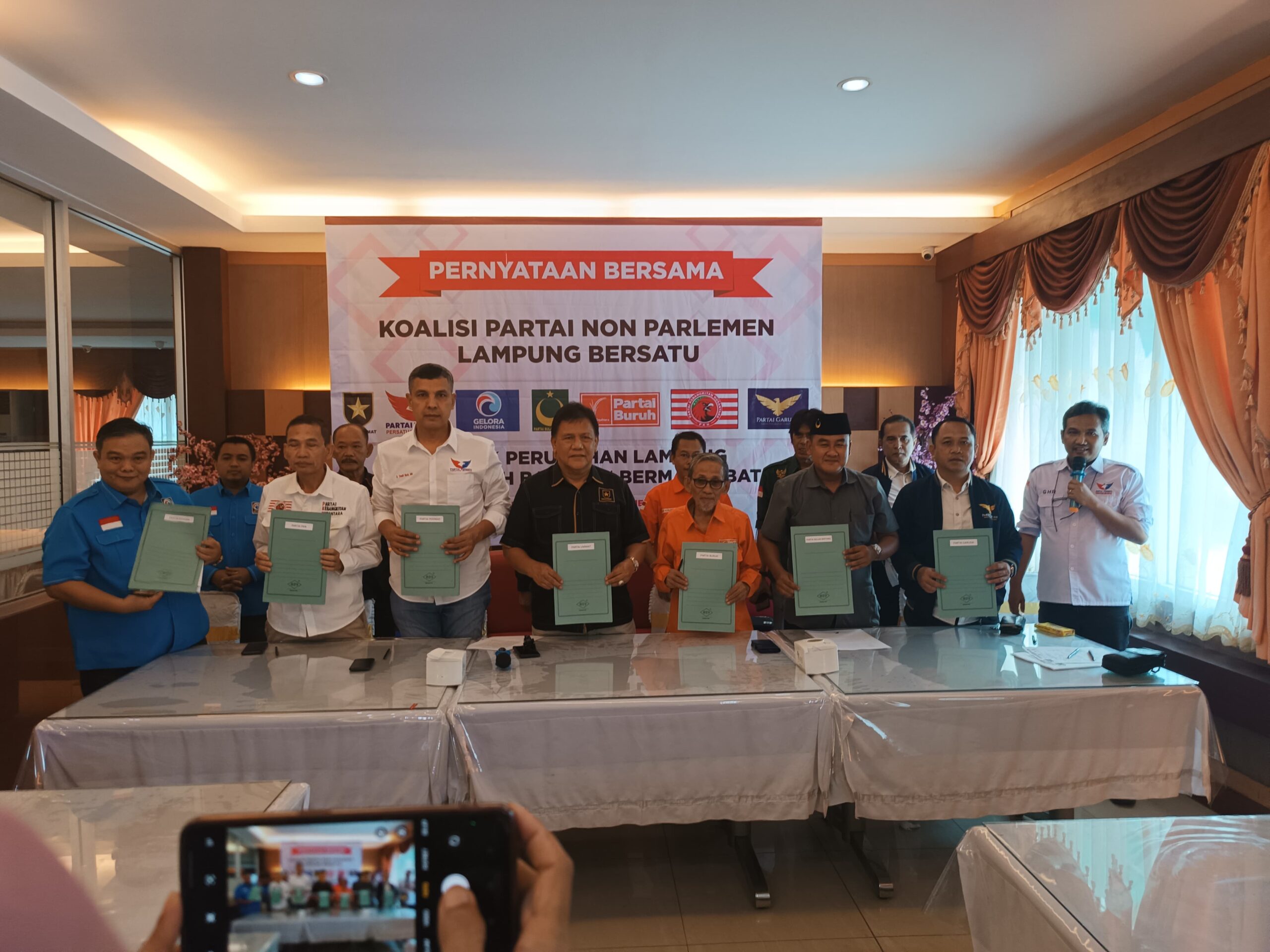 Partai Non Parlemen Lampung Bentuk Koalisi Lampung Bersatu Partai Non Parlemen Lampung Bentuk Koalisi Lampung Bersatu