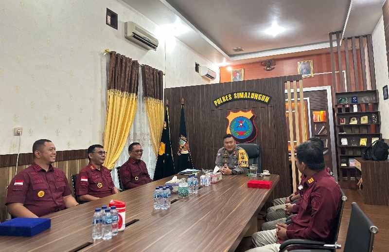 Kapolres Simalungun Terima Audiensi Kalapas dan Kepala Imigrasi Pematang Siantar Kapolres Simalungun Terima Audiensi Kalapas dan Kepala Imigrasi Pematang Siantar