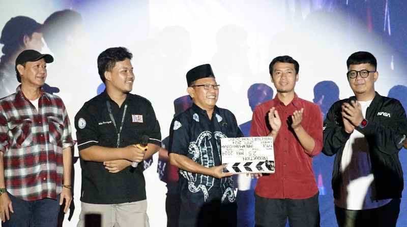 Editor Film “Agak Laen” Puji Pelaksanaan FFL 2024 UKM DCFC Editor Film “Agak Laen” Puji Pelaksanaan FFL 2024 UKM DCFC