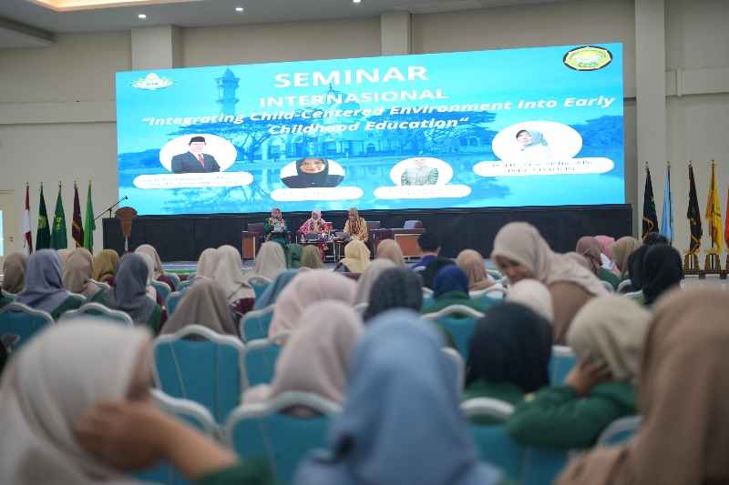 Prodi PIAUD Gelar Seminar Internasional “Integrating Child-Centered Environment Into Early Childhood Education” Prodi PIAUD Gelar Seminar Internasional “Integrating Child-Centered Environment Into Early Childhood Education”