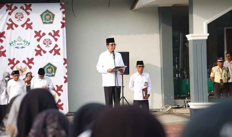 UIN RIL Gelar Upacara Peringatan Hari Lahir Pancasila UIN RIL Gelar Upacara Peringatan Hari Lahir Pancasila