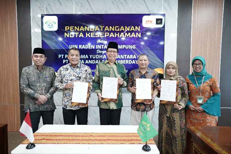 Teken Kerjasama dengan DUDI, Rektor Sebut Semua Fakultas Mempunyai Peluang Berkontribusi Teken Kerjasama dengan DUDI, Rektor Sebut Semua Fakultas Mempunyai Peluang Berkontribusi