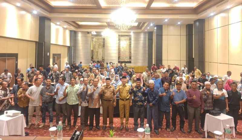 Buka Rakor Bamus, Bupati Sabar AS Tekankan Pentingnya Hubungan Harmonis Buka Rakor Bamus, Bupati Sabar AS Tekankan Pentingnya Hubungan Harmonis