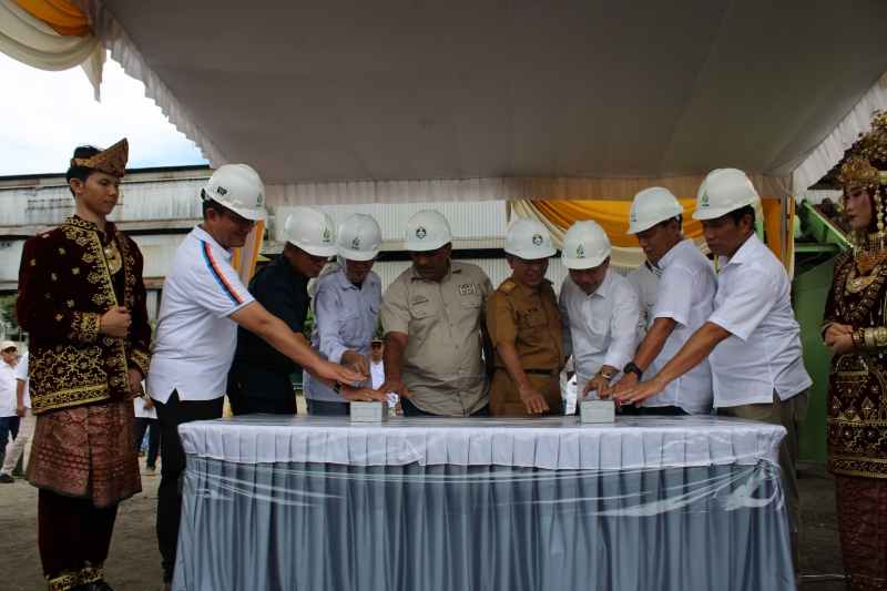 PTPN I – PT SGN Target Produksi 4,2 Juta Ton Gula Putih PTPN I – PT SGN Target Produksi 4,2 Juta Ton Gula Putih