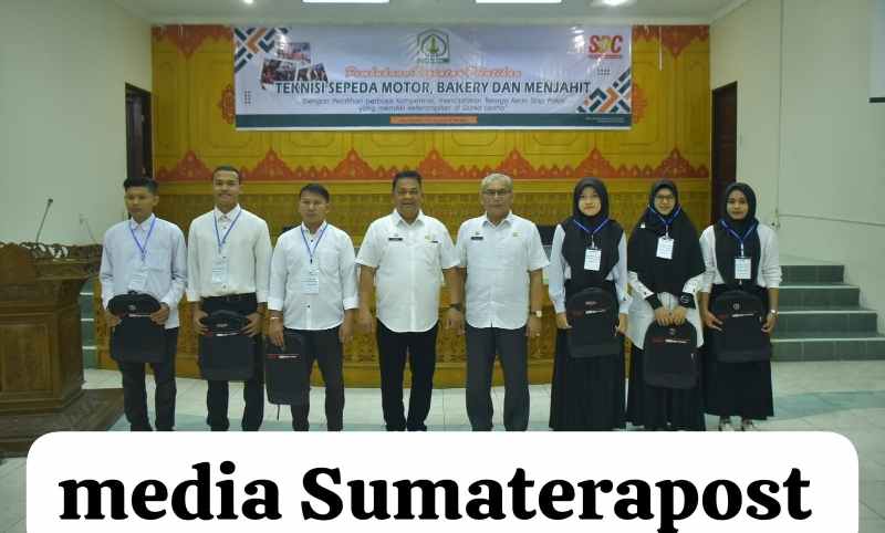 PJ Bupati Drs Asra Buka Pelatihan Lulusan ADC Jadi Wirausaha yang Kompeten dan Berintegritas PJ Bupati Drs Asra Buka Pelatihan Lulusan ADC Jadi Wirausaha yang Kompeten dan Berintegritas