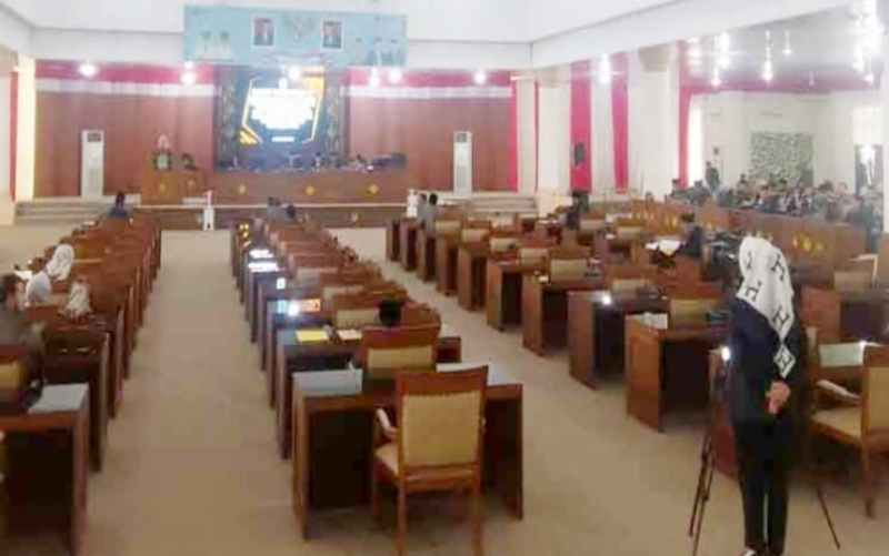 Walau Sempat Molor, Rapat Paripurna DPRD Ogan Ilir Tetap Berlanjut Dengan Tertib Walau Sempat Molor, Rapat Paripurna DPRD Ogan Ilir Tetap Berlanjut Dengan Tertib