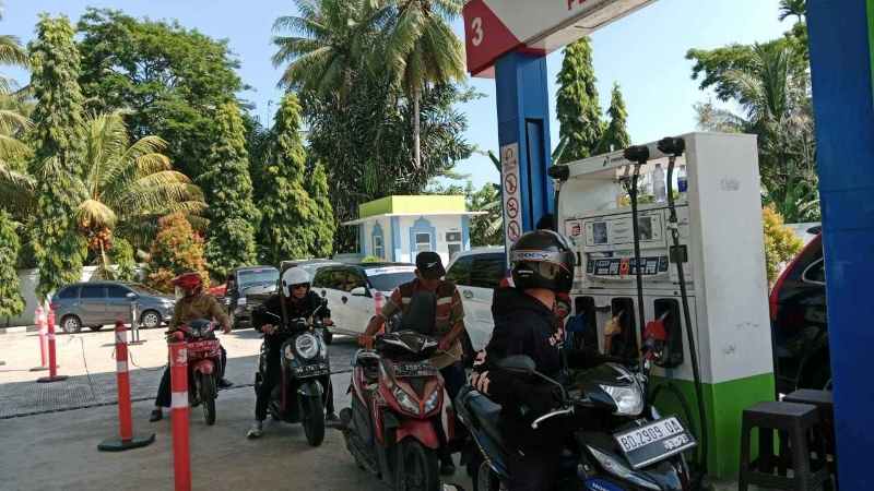 Deteksi Dini BBM Polres Kaur Datangi Manager SPBU Maje Deteksi Dini BBM Polres Kaur Datangi Manager SPBU Maje