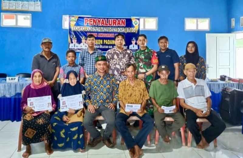 Pekon Padang Raya Salurkan BLT-DD Tanpa Dua Pekon Padang Raya Salurkan BLT-DD Tanpa Dua