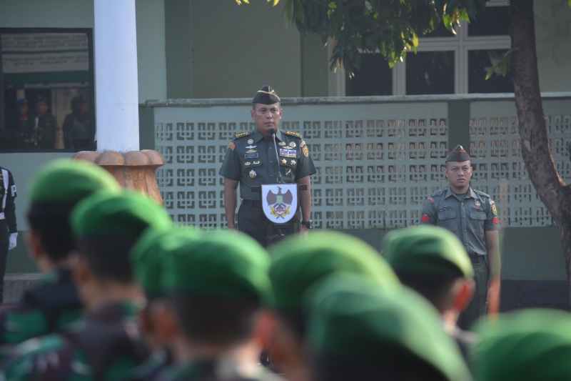 Pangdam II/Swj Ajak Prajurit Korem 043/Gatam Kobarkan Semangat Nasionalisme Pangdam II/Swj Ajak Prajurit Korem 043/Gatam Kobarkan Semangat Nasionalisme