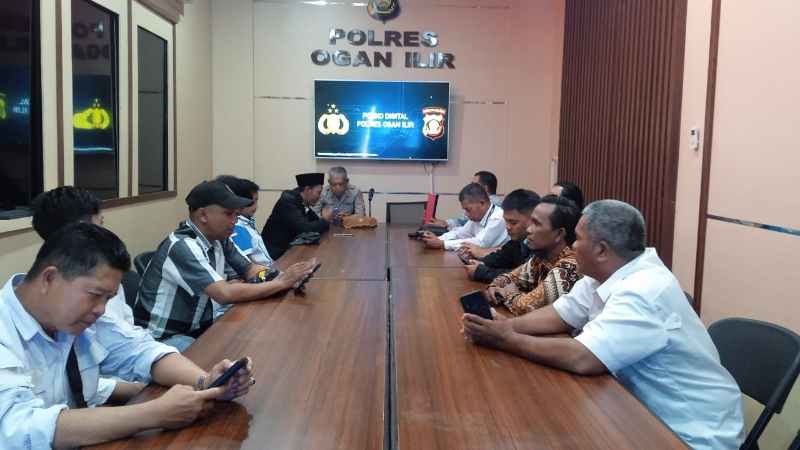 Polres Ogan Ilir Sambut Baik Audensi Perkenalan Pengurus DPC PPWI OI Polres Ogan Ilir Sambut Baik Audensi Perkenalan Pengurus DPC PPWI OI