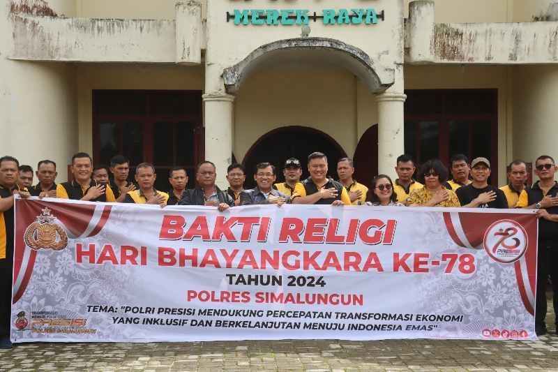 Polres Simalungun Gelar Bakti Religi di Tempat Ibadah Polres Simalungun Gelar Bakti Religi di Tempat Ibadah