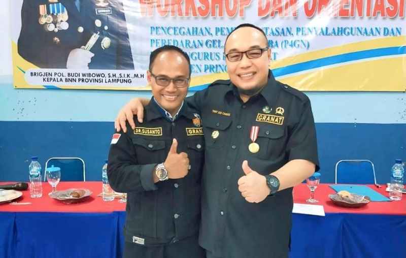 Inspirasi Hebat: H. Tony Eka Candra, Pengurus ICMI dan GRANAT, Meraih Penghargaan BNN Kedua Kali Inspirasi Hebat: H. Tony Eka Candra, Pengurus ICMI dan GRANAT, Meraih Penghargaan BNN Kedua Kali