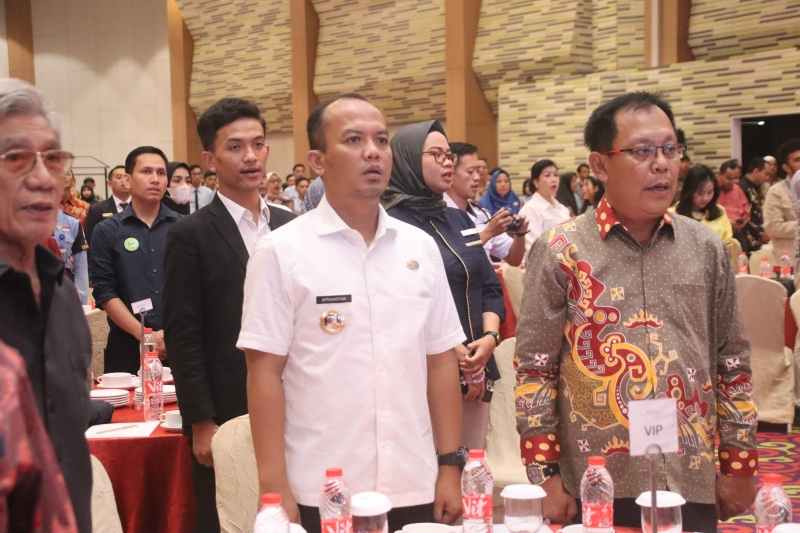 M. Firsada Raih Penghargaan Sebagai Tokoh Keberlanjutan Pariwisata Lampung 2024 M. Firsada Raih Penghargaan Sebagai Tokoh Keberlanjutan Pariwisata Lampung 2024