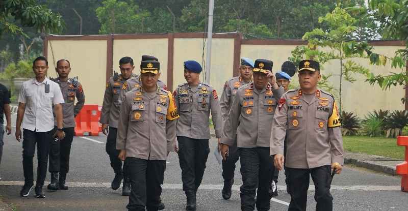 Coolling System Memasuki Massa Pilkada, Kapolda: Berikan Pelayanan Humanis Kepada Masyarakat Coolling System Memasuki Massa Pilkada, Kapolda: Berikan Pelayanan Humanis Kepada Masyarakat