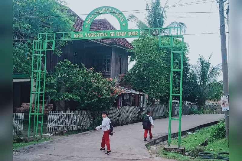 Diduga Menyebarkan Berita Bohong Tentang Sejarah Akun Facebook Info Sumsel, Terancam Dilaporkan Warga Diduga Menyebarkan Berita Bohong Tentang Sejarah Akun Facebook Info Sumsel, Terancam Dilaporkan Warga