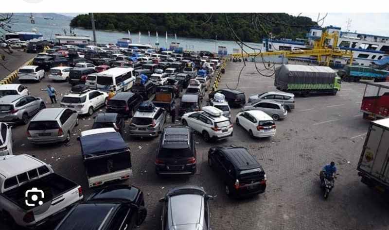 Atasi Amburadul Penyeberangan Bakauheni-Merak, YLKI Desak Komisi V Lakukan Evaluasi dan Monitoring Atasi Amburadul Penyeberangan Bakauheni-Merak, YLKI Desak Komisi V Lakukan Evaluasi dan Monitoring