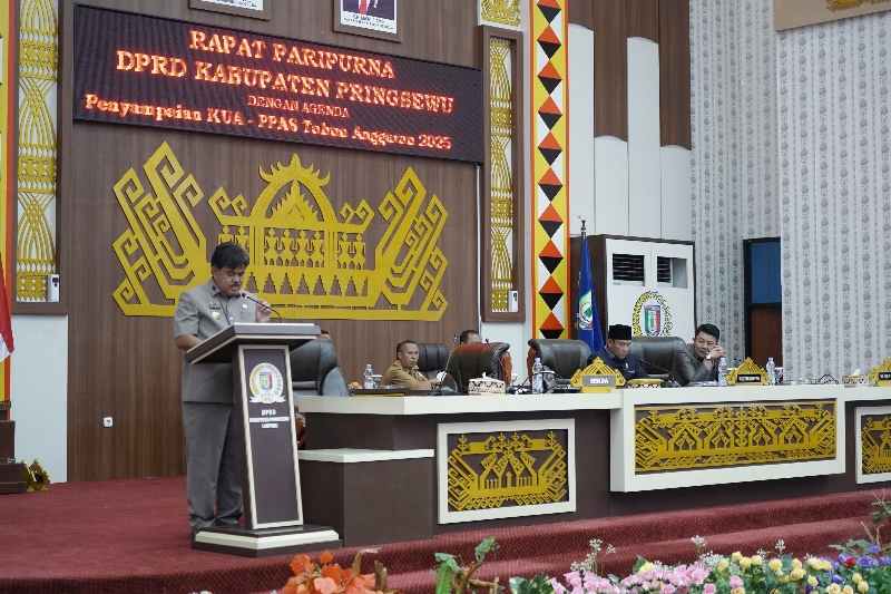 Pemkab Pringsewu Sampaikan Rancangan KUA-PPAS 2025 Pemkab Pringsewu Sampaikan Rancangan KUA-PPAS 2025