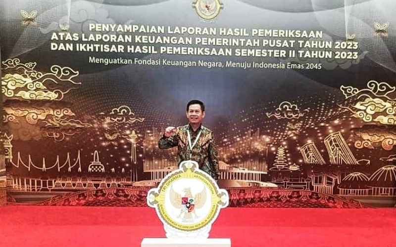 Ketua DPRD Suharto HS Hadiri Acara Penyampaian Uang Negara Tahun 2023 di Jakarta Ketua DPRD Suharto HS Hadiri Acara Penyampaian Uang Negara Tahun 2023 di Jakarta