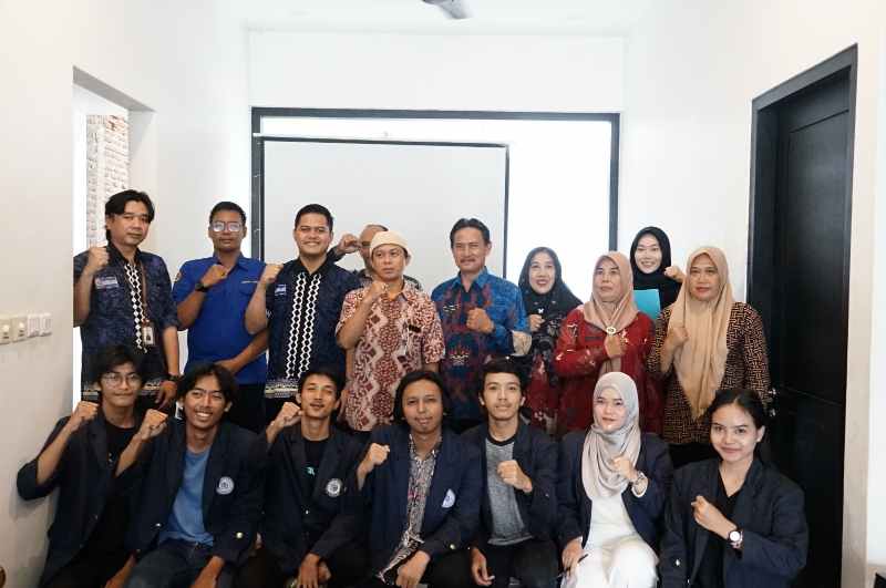 Bangun Kemiling.com, Mahasiswa IIB Darmajaya FGD dengan Aparatur Kecamatan Bangun Kemiling.com, Mahasiswa IIB Darmajaya FGD dengan Aparatur Kecamatan