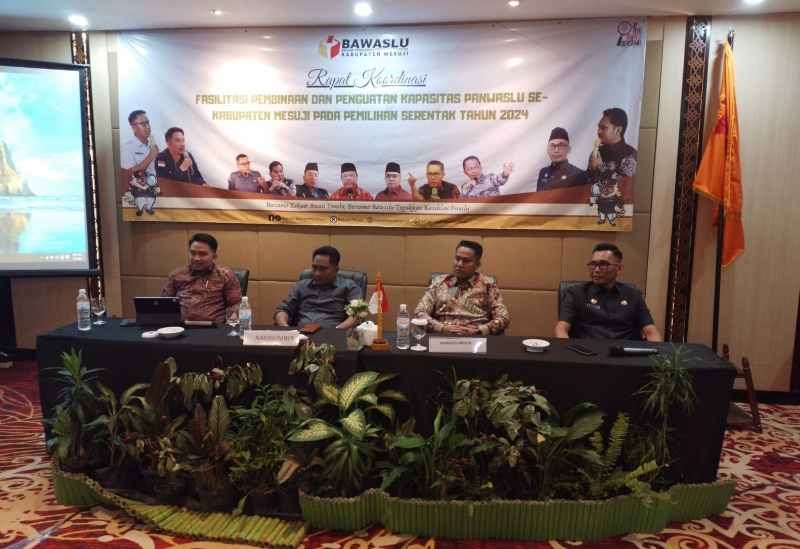 Bawaslu Gelar Rakor Fasilitasi Pembinaan dan Penguatan Kapasitas Panwaslu Kecamatan Bawaslu Gelar Rakor Fasilitasi Pembinaan dan Penguatan Kapasitas Panwaslu Kecamatan