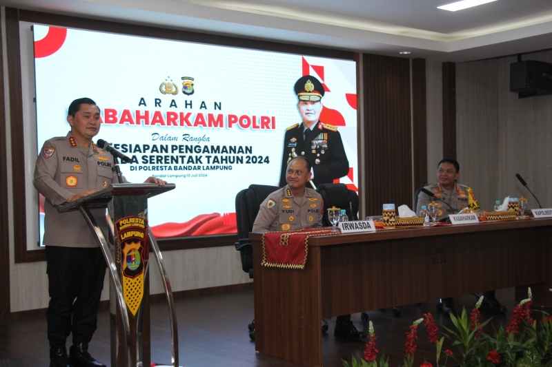 Kunjungi Polresta Bandar Lampung, Kabaharkam Polri Apresiasi Kinerja Dalam Pengamanan Pemilu 2024 Kunjungi Polresta Bandar Lampung, Kabaharkam Polri Apresiasi Kinerja Dalam Pengamanan Pemilu 2024