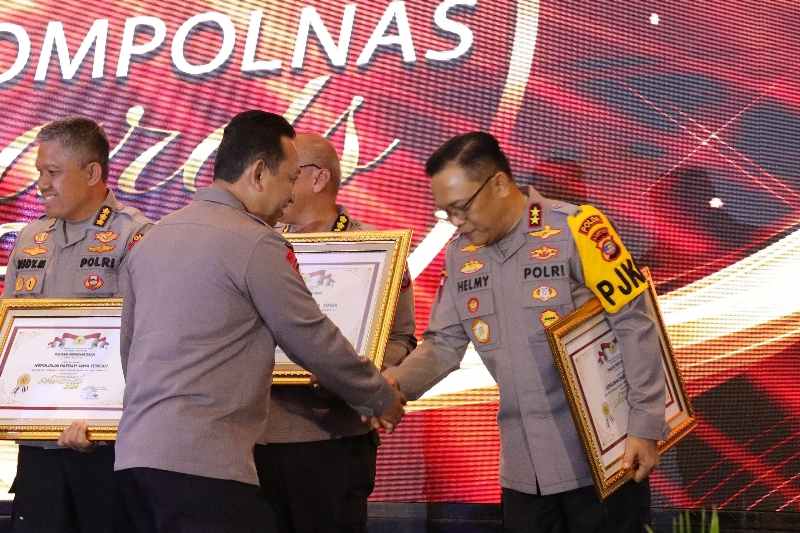 Jadi Salah Satu Polda Bertipe A Terbaik, Kapolda: Terimakasih Masyarakat Lampung Jadi Salah Satu Polda Bertipe A Terbaik, Kapolda: Terimakasih Masyarakat Lampung