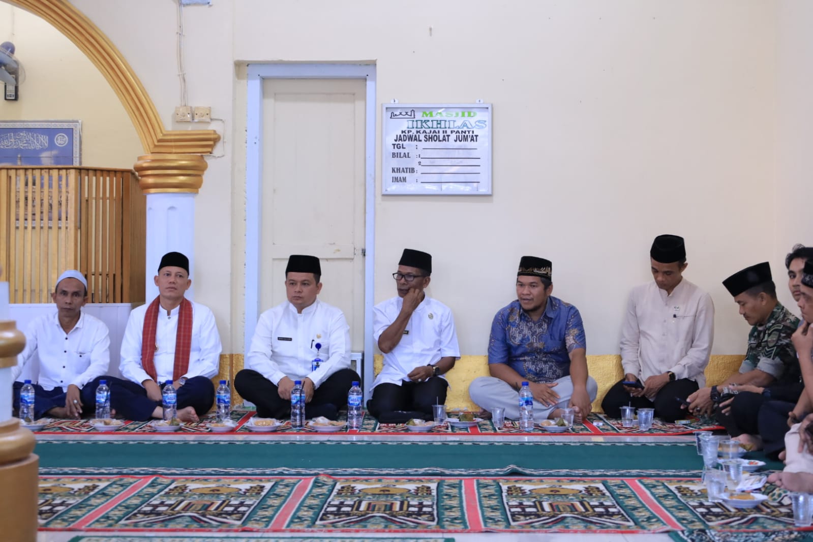 Pemimpin Sederhana Merakyat, Bupati Sabar AS Ikuti Pengajian Kajai ll Panti Pemimpin Sederhana Merakyat, Bupati Sabar AS Ikuti Pengajian Kajai ll Panti