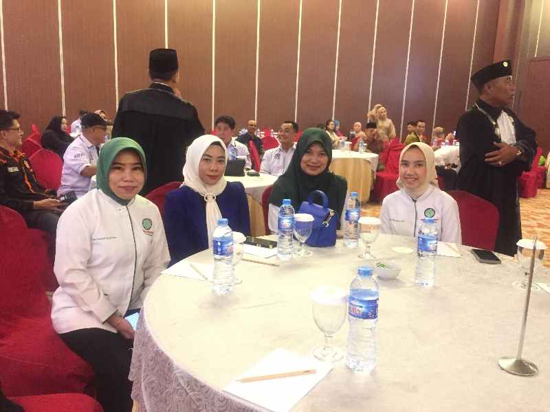 Ketua Umum Ganas Annar MUI Lampung dan Jajaran Hadiri Pengukuhan Advokat DPD KAI Ketua Umum Ganas Annar MUI Lampung dan Jajaran Hadiri Pengukuhan Advokat DPD KAI