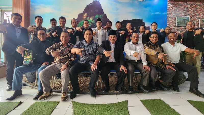 Tuhu Bangun: “Wujudkan Perusahaan Sehat Karyawan Sejahtera dengan Akhlak!” Tuhu Bangun: “Wujudkan Perusahaan Sehat Karyawan Sejahtera dengan Akhlak!”