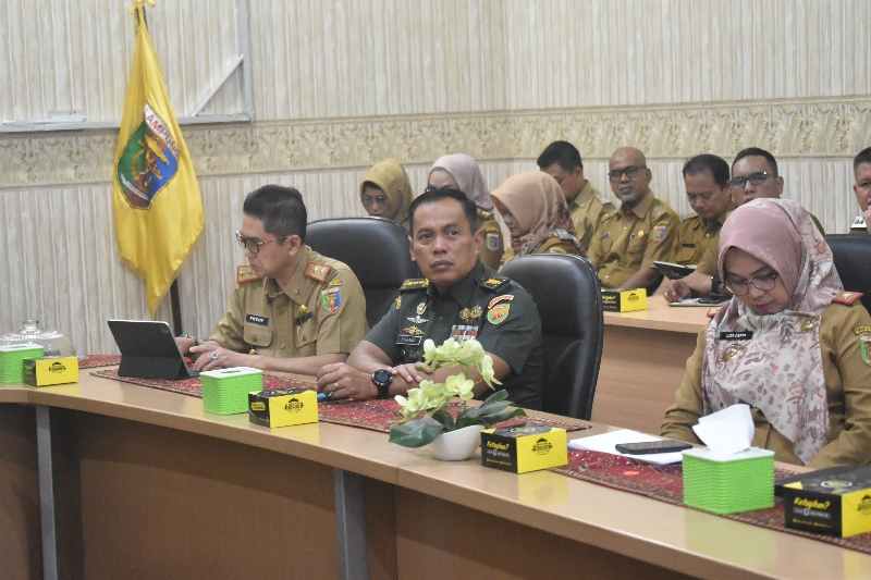 Kasrem 043/Gatam Ikuti Rapat Koordinasi Pengendalian Inflasi di Daerah Kasrem 043/Gatam Ikuti Rapat Koordinasi Pengendalian Inflasi di Daerah