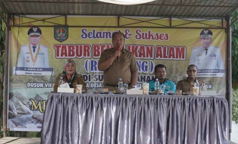 Wabup Asahan Tabur Benih Ikan Di Kecamatan Teluk Dalam Wabup Asahan Tabur Benih Ikan Di Kecamatan Teluk Dalam