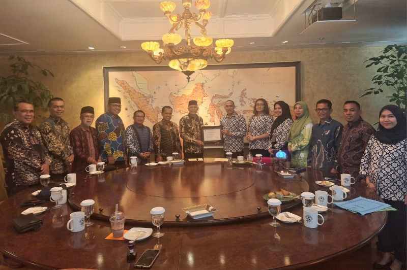 Teken MOU, Bupati Sabar AS Kerja Sama Yayasan Putera Sampoerna Teken MOU, Bupati Sabar AS Kerja Sama Yayasan Putera Sampoerna