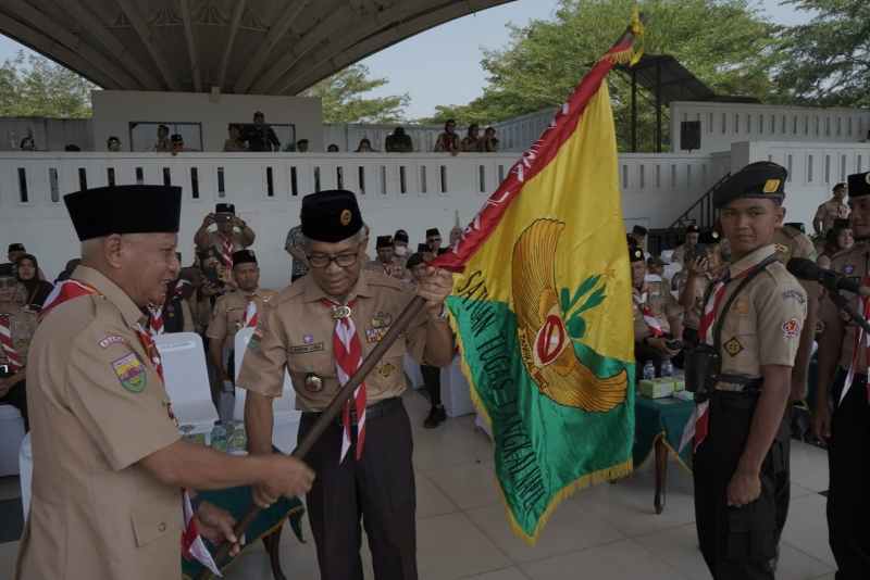 H. Nurdin Lubis Tutup Kirab Tangkal Napza Kwartir Daerah Gerakan Pramuka Sumut H. Nurdin Lubis Tutup Kirab Tangkal Napza Kwartir Daerah Gerakan Pramuka Sumut