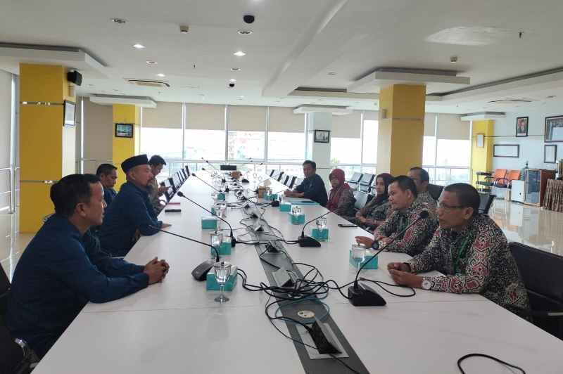 PWI Lampung dan PT BA Unit Tarahan Jalin Silaturahmi untuk Merajut Kolaborasi PWI Lampung dan PT BA Unit Tarahan Jalin Silaturahmi untuk Merajut Kolaborasi