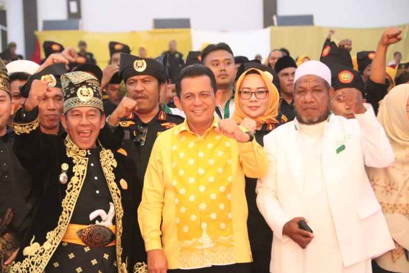 Hadiri Pelantikan LLMB, Gubernur Ansar Tekankan Pentingnya Melestarikan Budaya Melayu Hadiri Pelantikan LLMB, Gubernur Ansar Tekankan Pentingnya Melestarikan Budaya Melayu