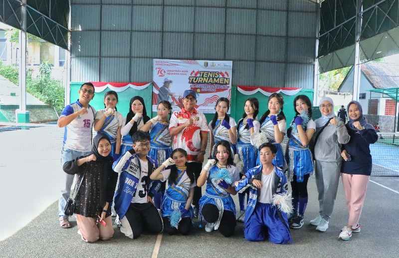 Turnamen Tenis “Pj. Gubernur Lampung Cup 2024” Ikut Meriahkan HUT Kemerdekaan RI ke-79 Turnamen Tenis “Pj. Gubernur Lampung Cup 2024” Ikut Meriahkan HUT Kemerdekaan RI ke-79