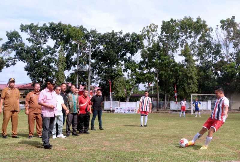 Turnamen Mini Soccer HUT RI, Bupati Sergai Gaungkan Semangat Olahraga Turnamen Mini Soccer HUT RI, Bupati Sergai Gaungkan Semangat Olahraga