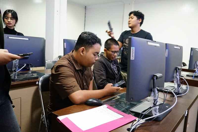 Trial Class Desain Interior Darmajaya, Calon Mahasiswa Baru Antusias dan Senang Trial Class Desain Interior Darmajaya, Calon Mahasiswa Baru Antusias dan Senang