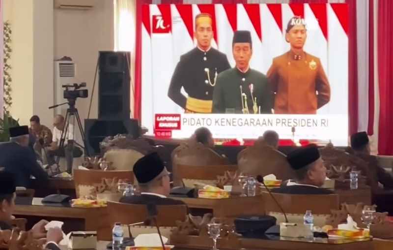 DPRD OI Gelar Rapat Paripurna Istimewa, Dengar Pidato Presiden Dalam Rangka HUT RI Ke-79 DPRD OI Gelar Rapat Paripurna Istimewa, Dengar Pidato Presiden Dalam Rangka HUT RI Ke-79