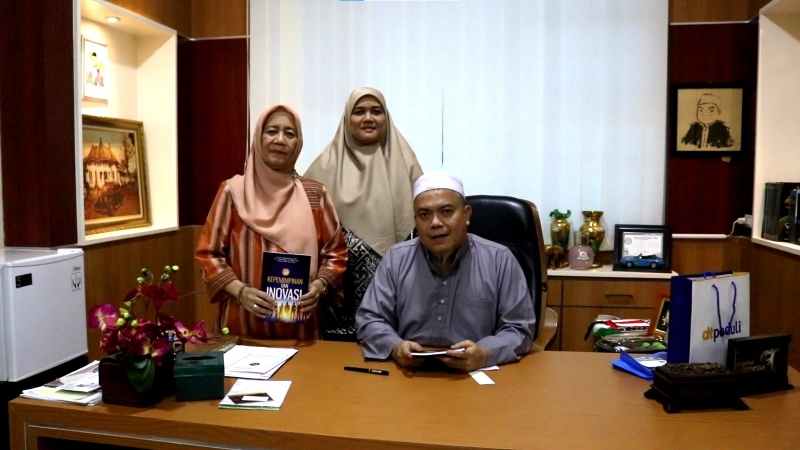 Buku “Kepemimpinan dan Inovasi” Karya Dosen IIB Darmajaya: Panduan Praktis bagi Akademisi dan Praktisi Buku “Kepemimpinan dan Inovasi” Karya Dosen IIB Darmajaya: Panduan Praktis bagi Akademisi dan Praktisi