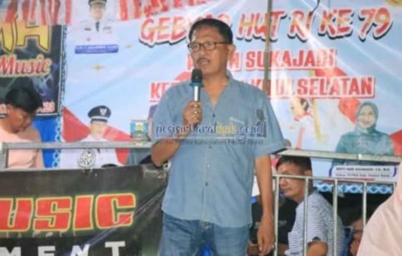 Bupati Pesibar Apresiasi Pemerintah Pekon dan Masyarakat Bupati Pesibar Apresiasi Pemerintah Pekon dan Masyarakat