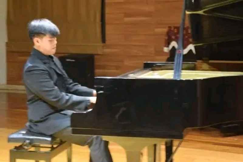 Solo Recital Dylan Maurice “Summer Melodies” Cıamık Solo Recital Dylan Maurice “Summer Melodies” Cıamık